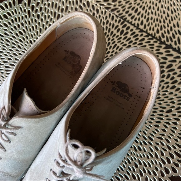 Roots Suede Oxford - Picture 11 of 16